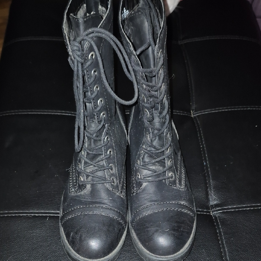 Womens Boots